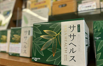 ばんき和漢堂薬局 陳列