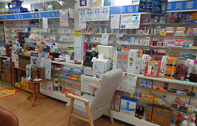 文化堂薬局 店内
