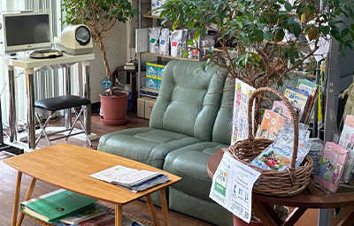 弘慈堂薬局 店内風景