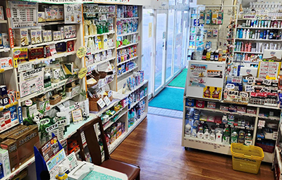 松ヶ枝堂薬局 店内風景