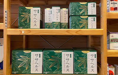 くすりのすみれ 陳列